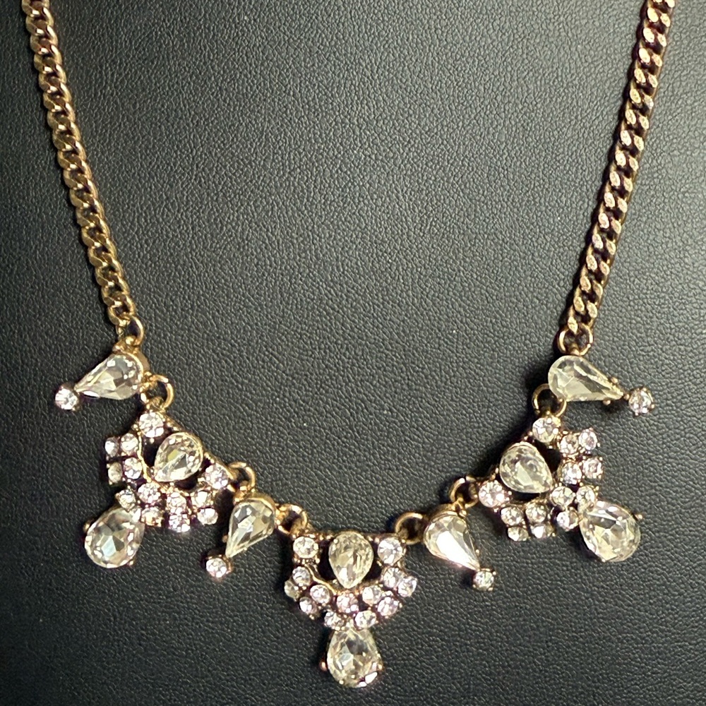 Gold Tone Necklace with Prong Set Crystals - Picture 13 of 14